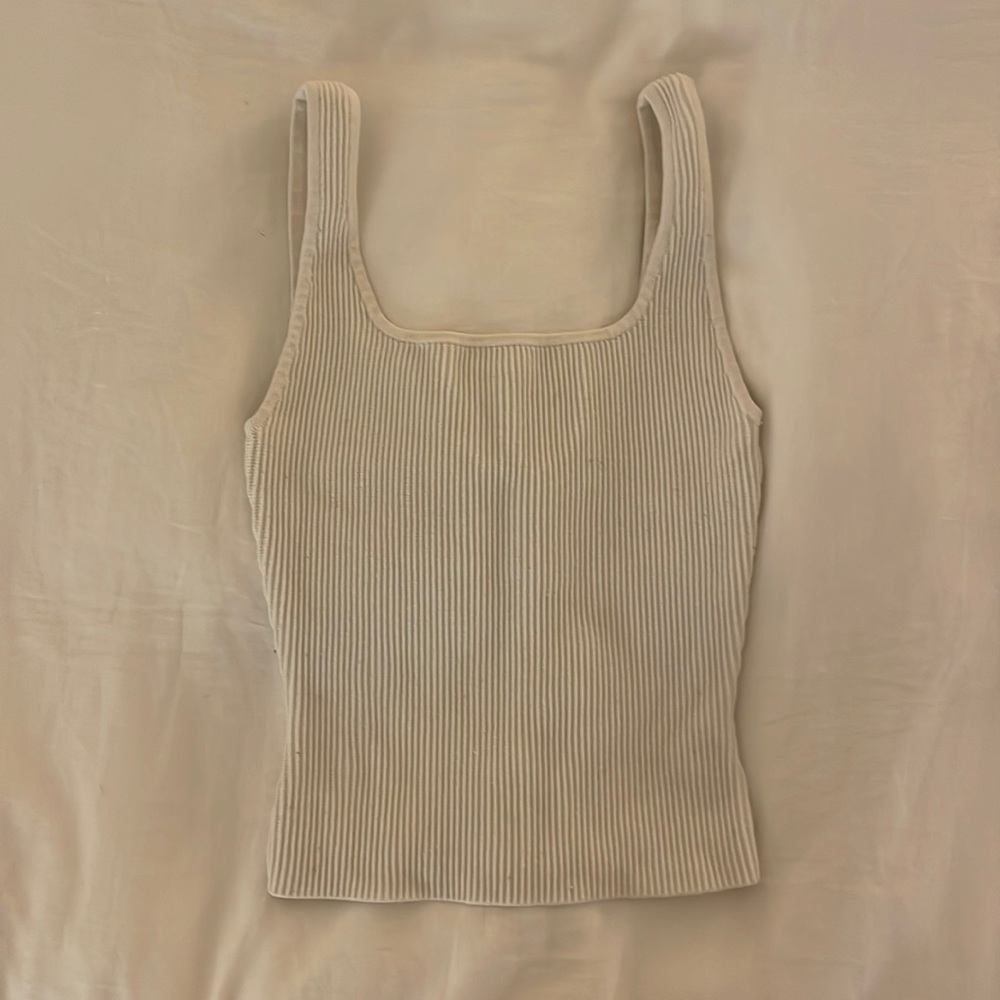 Aritzia Babaton Sculpt Knit Squareneck